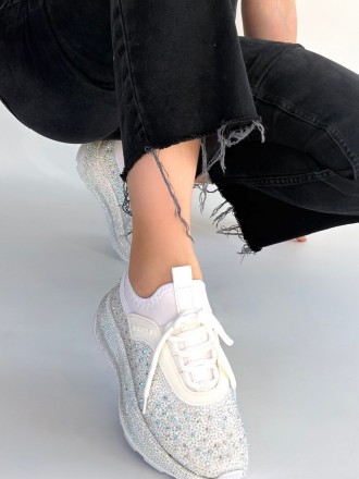 Rimor Cilt Boncuk İşlemeli Spor Ayakkabı - ER267300