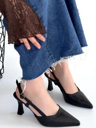 Hoosta Siyah Cilt Topuklu Ayakkabı - ER267905
