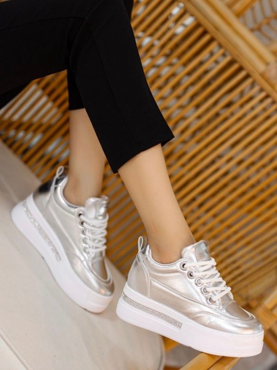 Armury Kadın Rugan Bağcıklı Spor Ayakkabı - ER259677