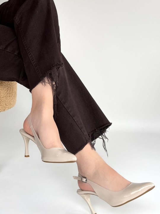 Ustera Rugan Topuklu Ayakkabı - ER267464