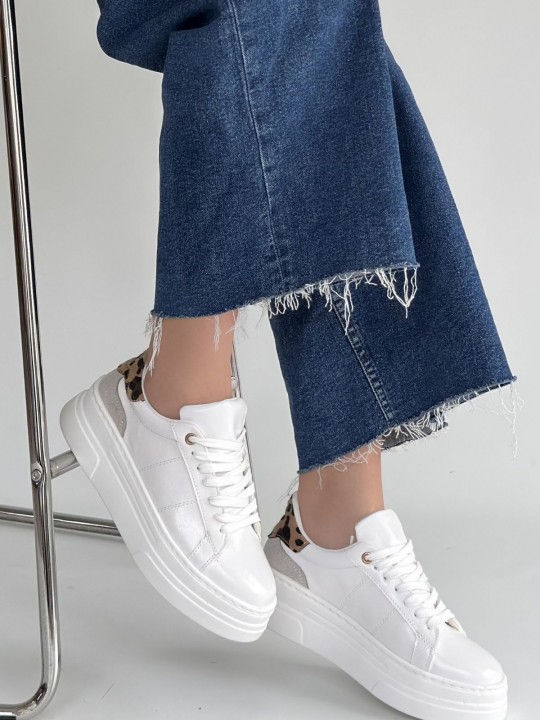 Jetra Rugan Bağcıklı Spor Ayakkabı - ER267700